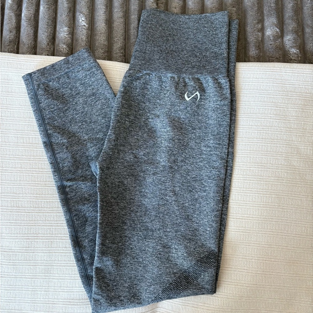 New Take Life Further TLF Workout Leggings Large